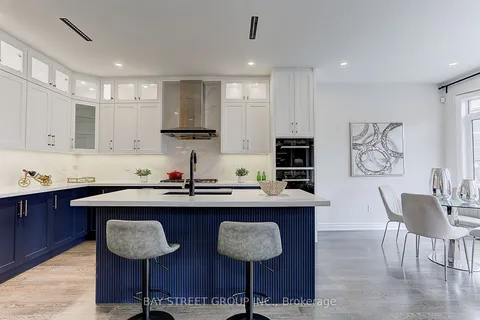 146 Petgor Path, Oakville, ON L6H 0Y6