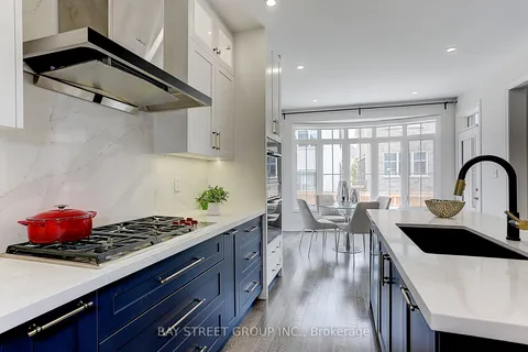 146 Petgor Path, Oakville, ON L6H 0Y6