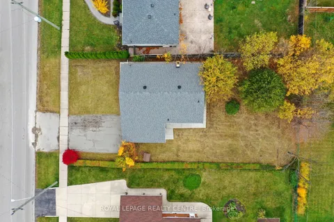 383 Southview Rd, Oakville, ON L6K 2P7