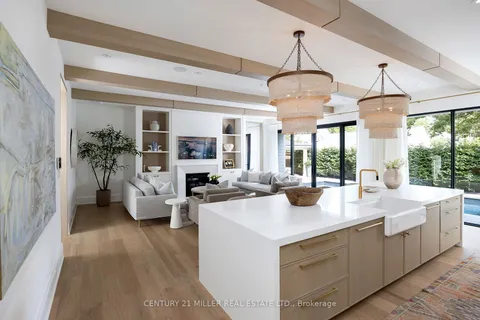 143 Crestwood Crt, Burlington, ON L7L 2V9