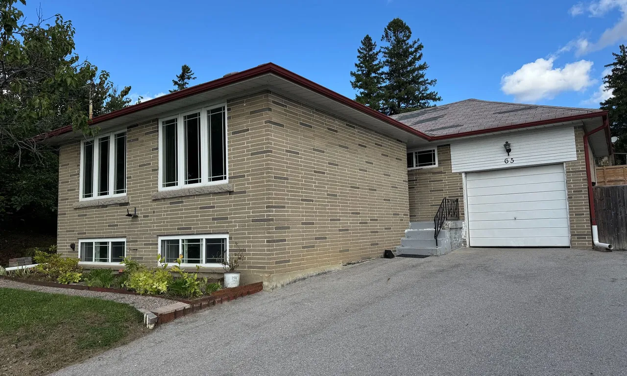 65 Lexfield Ave, Toronto, ON M3M 1M6