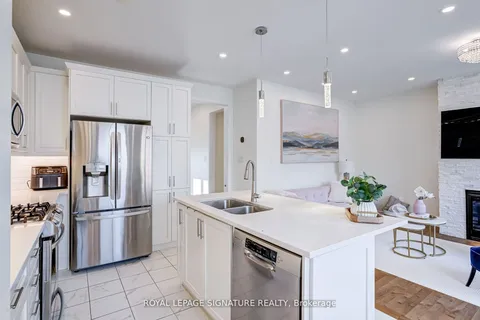 1425 Sycamore Gdns, Milton, ON L9T 7E7