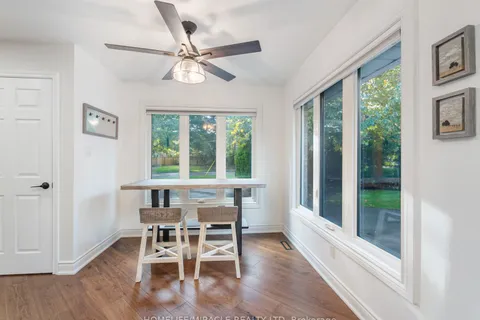 521 Oneida Dr, Burlington, ON L7T 3T9