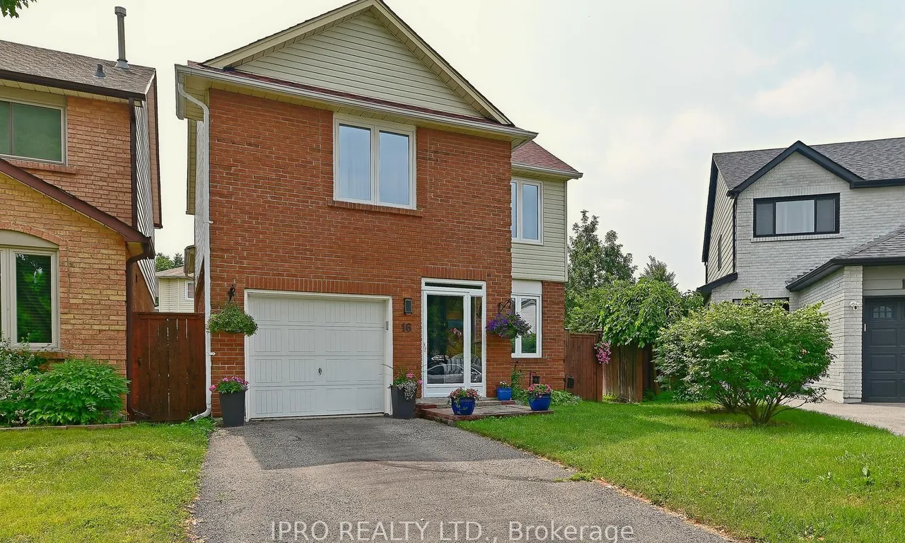 16 Bryant Crt, Brampton, ON L6X 2T1
