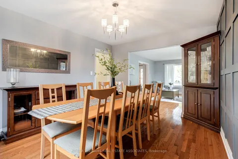4234 Monteith Crt, Mississauga, ON L5C 4L1
