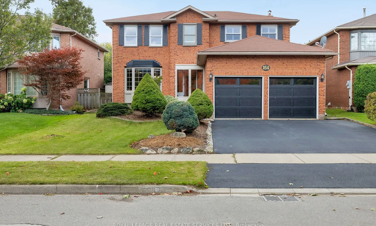 164 Warner Dr, Oakville, ON L6L 6E7