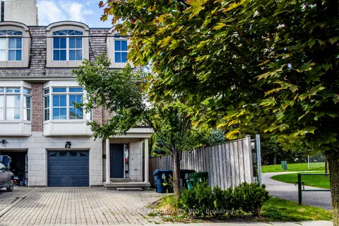 62 Monclova Rd, Toronto, ON M3M 0A6