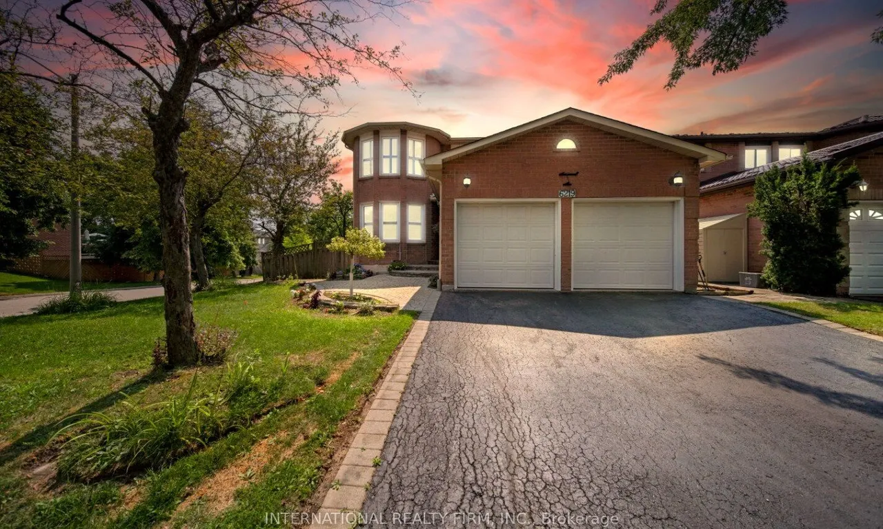 6219 Camgreen Circ, Mississauga, ON L5N 4N5