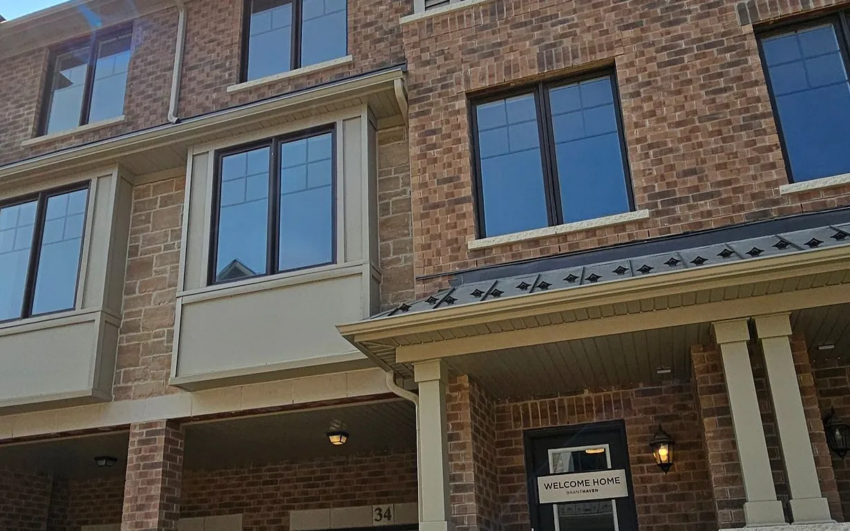 34 Folcroft St, Brampton, ON L6Y 0B6