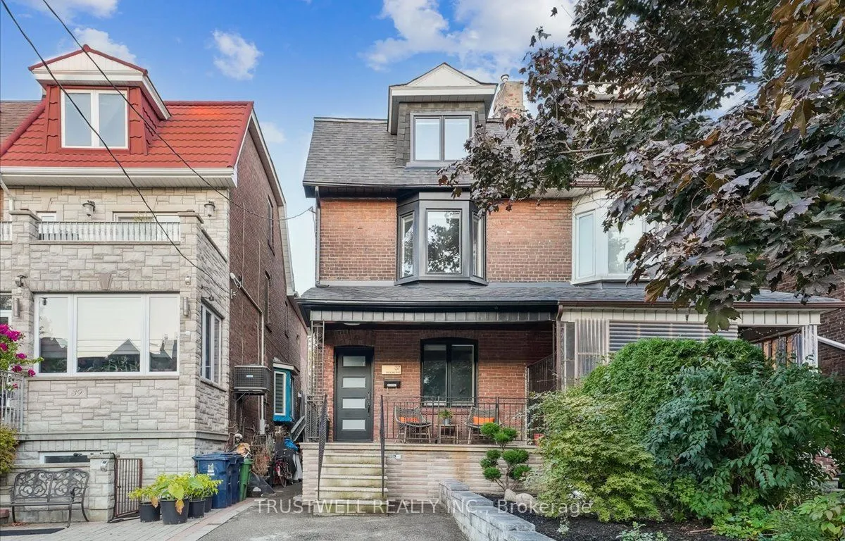 37 Pauline Ave, Toronto, ON M6H 3M7