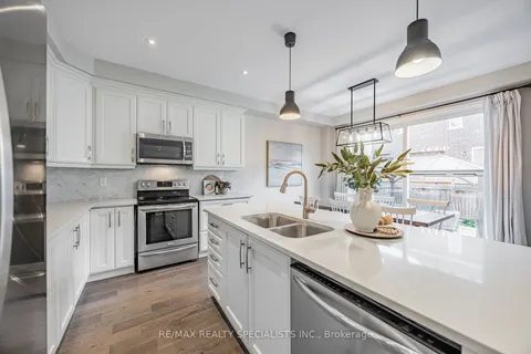 1178 Mceachern Crt, Milton, ON L9T 7K6