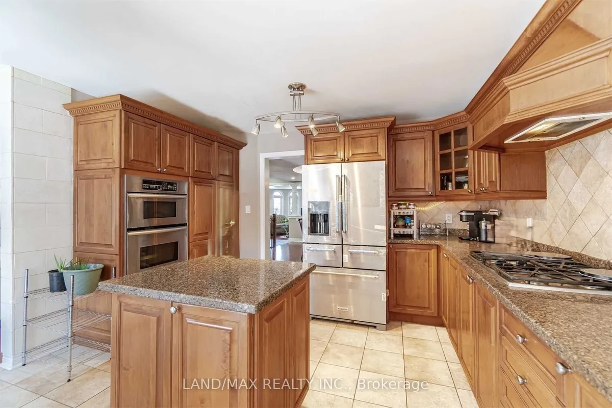 34 Forsyth Cres Crescent, ON L7G 6G3