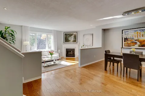 1494 Litchfield Rd, Oakville, ON L6H 5P3