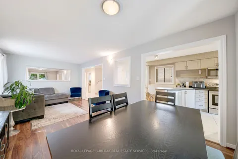 635 Fothergill Blvd, Burlington, ON L7L 6E3