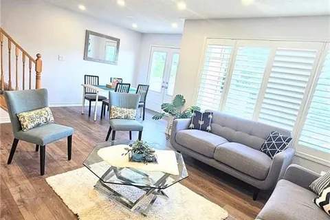 235 SCHREYER Cres, Milton, ON L9T 7B5