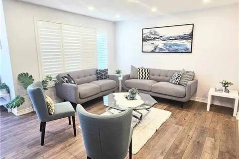 235 SCHREYER Cres, Milton, ON L9T 7B5