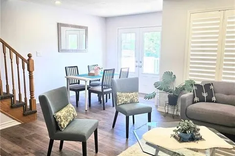 235 SCHREYER Cres, Milton, ON L9T 7B5