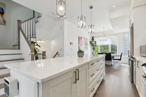 70 Thomas Mulholland Dr, Toronto, ON M3K 0A8