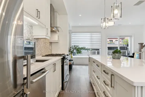 70 Thomas Mulholland Dr, Toronto, ON M3K 0A8