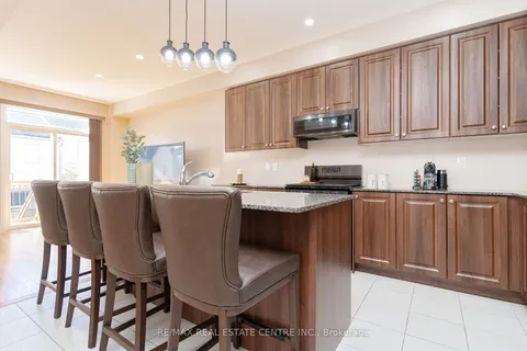 172 Parkinson Cres, Orangeville, ON L9W 6X3