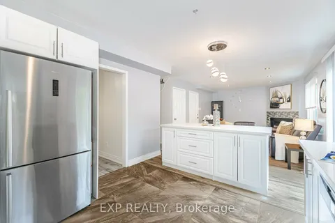 1 Sage Crt, Brampton, ON L6X 4J4