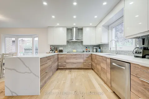 2195 Headon Rd, Burlington, ON L7M 3W7