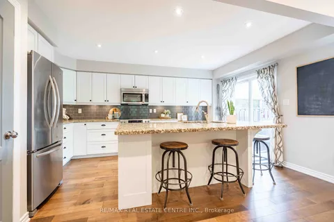 4055 FOREST RUN Ave, Burlington, ON L7M 5B8