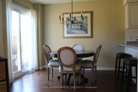 50 Big Moe Cres, Brampton, ON L6P 1J7