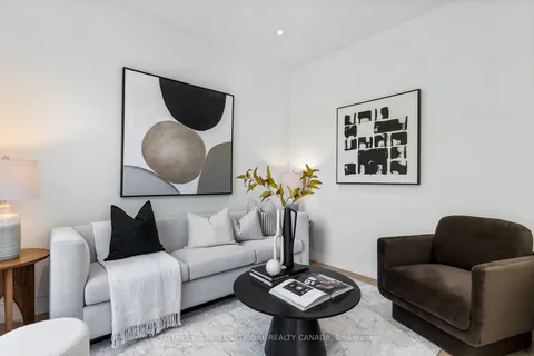 38 South Kingslea Dr, Toronto, ON M8Y 2A4