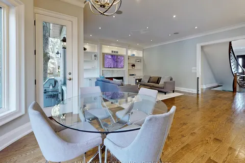 105 Ashbourne Dr, Toronto, ON M9B 4H6