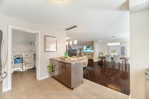 14 Aiken Cres, Orangeville, ON L9W 4V2