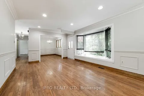 463 Drummond Road, Oakville, ON L6J 4L7