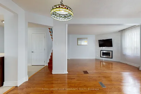 50 Denlow Dr, Brampton, ON L6Y 2L5