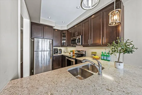 236 Sky Harbour Dr, Brampton, ON L6Y 2Z7