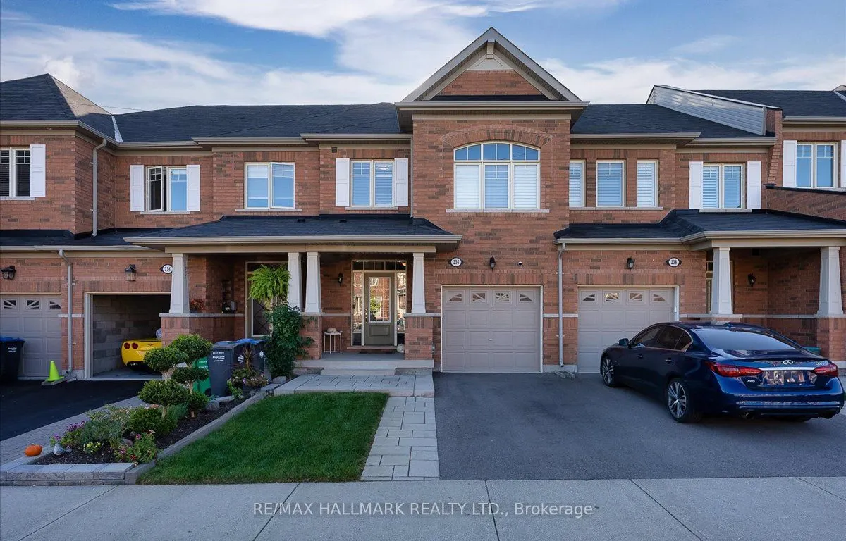 236 Sky Harbour Dr, Brampton, ON L6Y 2Z7