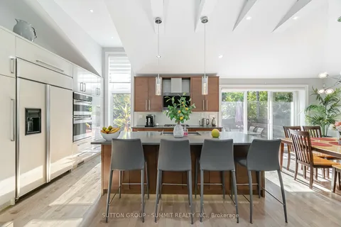 3210 FLANAGAN Cres, Mississauga, ON L5C 2M5