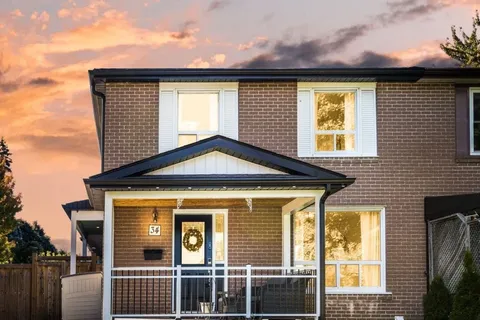 34 Edenridge Dr, Brampton, ON L6T 3B2