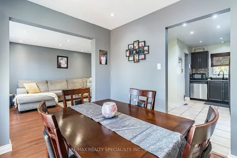 82 Festoon Pl, Brampton, ON L6T 4R5