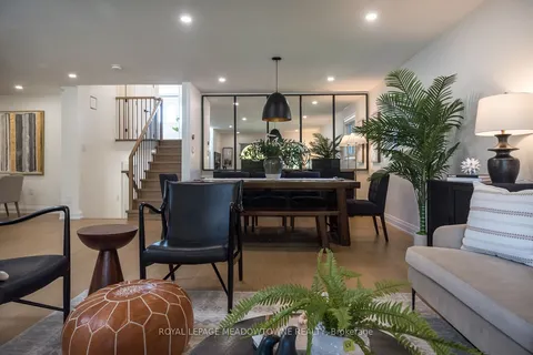 488 Valleyview Cres, Milton, ON L9T 3L2