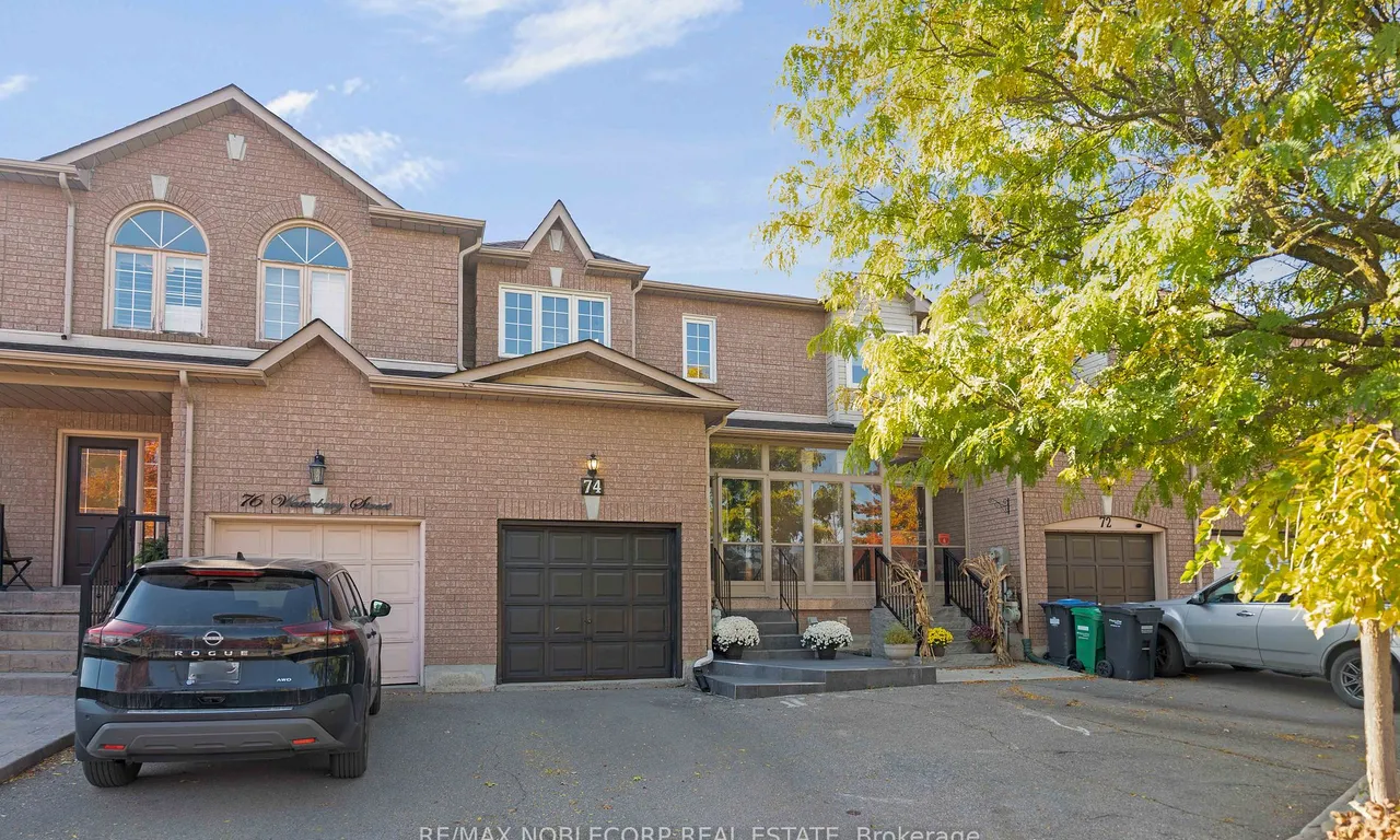 74 Waterbury St, Caledon, ON L7E 1X5