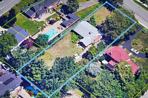 914 Clarkson Rd, Mississauga, ON L5J 2V3