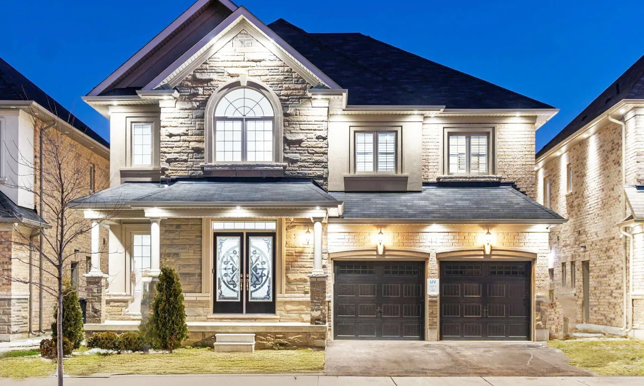 44 Yarmouth St, Brampton, ON L7A 4X4