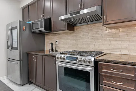 44 Yarmouth St, Brampton, ON L7A 4X4