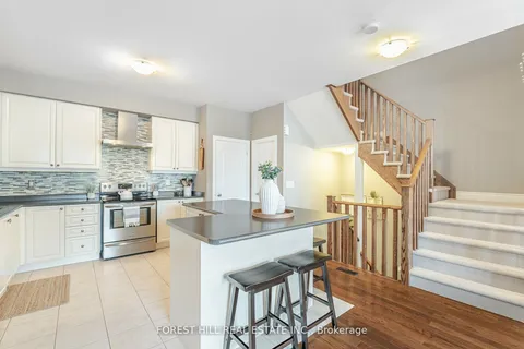 10 Birchfield Cres, Caledon, ON L7C 3P6