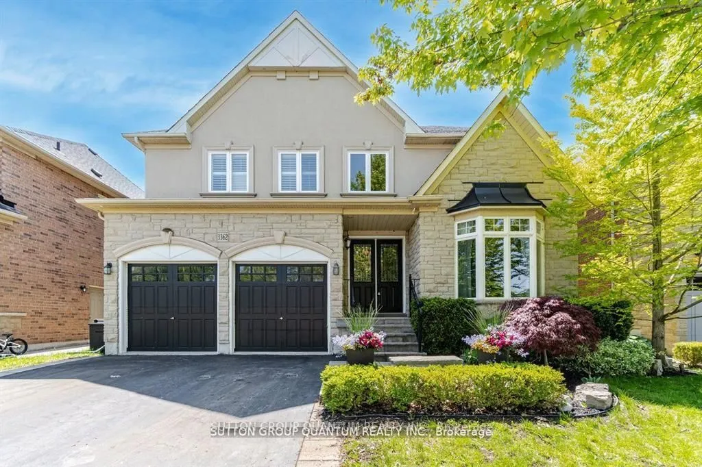 3362 Fox Run Circ, Oakville, ON L6L 6W4