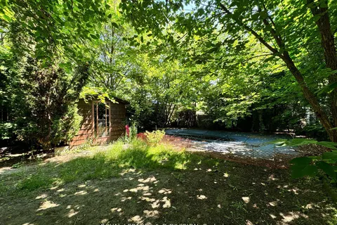 165 High Park Ave, Toronto, ON M6P 2S3