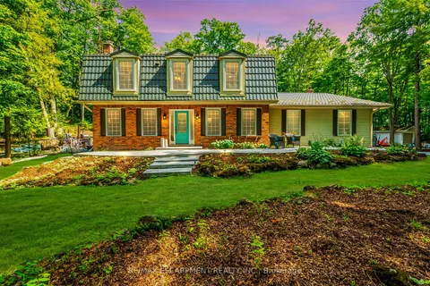 2214 3rd Side Rd, Milton, ON L0P 1B0