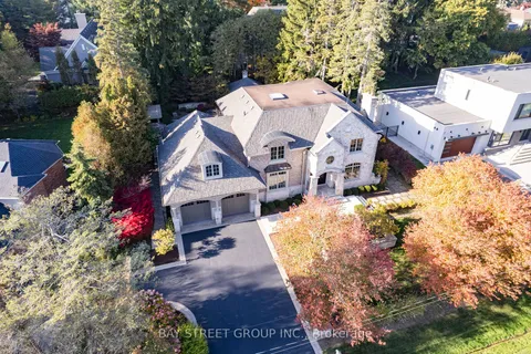 1227 Cleaver Dr, Oakville, ON L6J 1W2