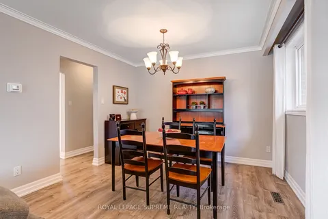1468 Goldmar Dr, Mississauga, ON L4X 1N5