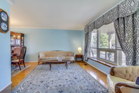 22 Bimini Cres, Toronto, ON M3N 1R9